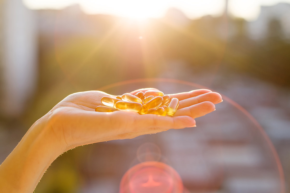 Vitamin D: Tagesbedarf, Dosierung & Überdosierung erklärt